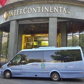 autobús para viajes internacionales