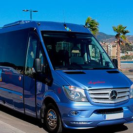 Autocares Aguilera autobús azul